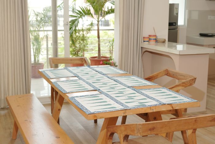 Table setting