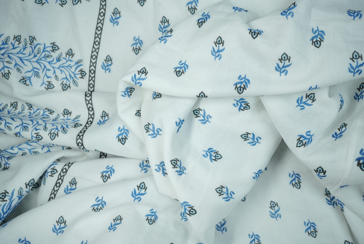 Blue Hand Block Printed King Bedsheet with Reversible Dohar Set