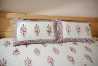 Hand Block Printed King Bedsheet with Reversible Dohar Set