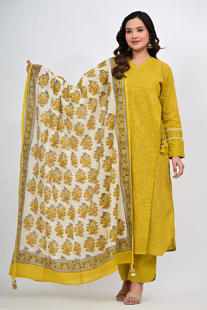 Three piece suit set